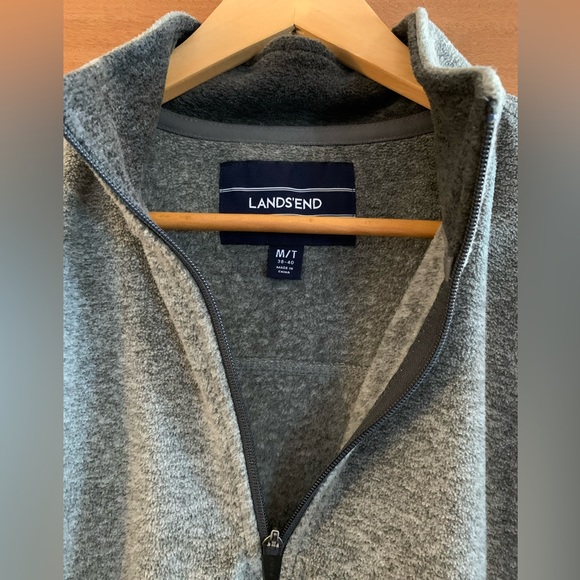 LAND’S END gray quarter-zip fleece. Men’s Medium Tall (size 38/40). - Picture 4 of 6